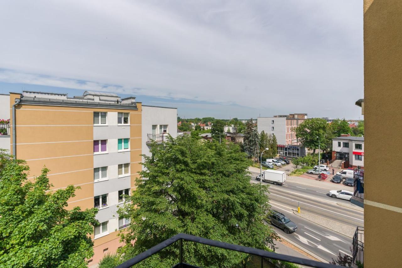 Dąbrowskiego By Renters * Poznań